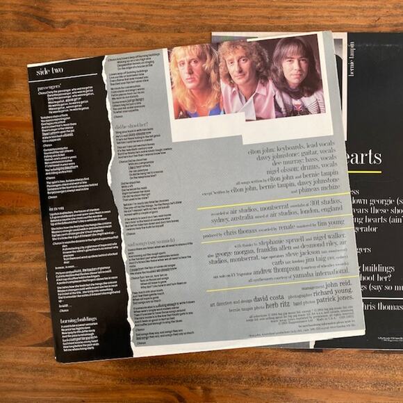 Elton John breaking hearts vinyl LP record 1984 Geffen Records - Picture 3 of 6